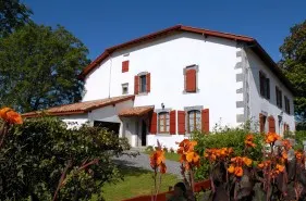 Gîte à la ferme Pochelu.jpg